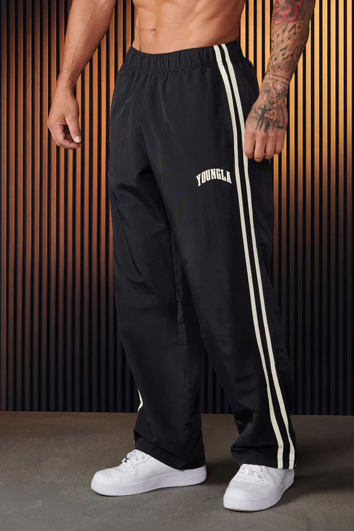 Retro Track Pant - กางเกงวอร์มขายาวทรงตรง ขาบาน ลายทางสองด้าน แห้งเร็ว เอวยางยืด สำหรับออกกำลังกาย