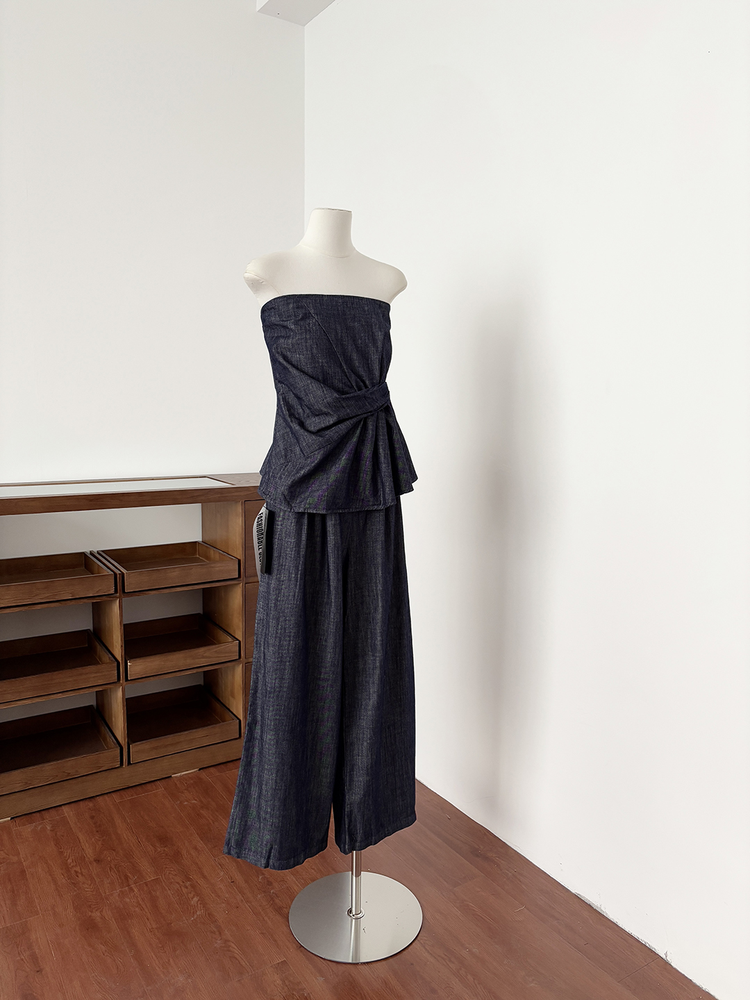 ชุดเซ็ตแฟชั่นผู้หญิงสไตล์ฮ่องก - Vintage Fashion Hong Kong บทวิจารณ์และราคา